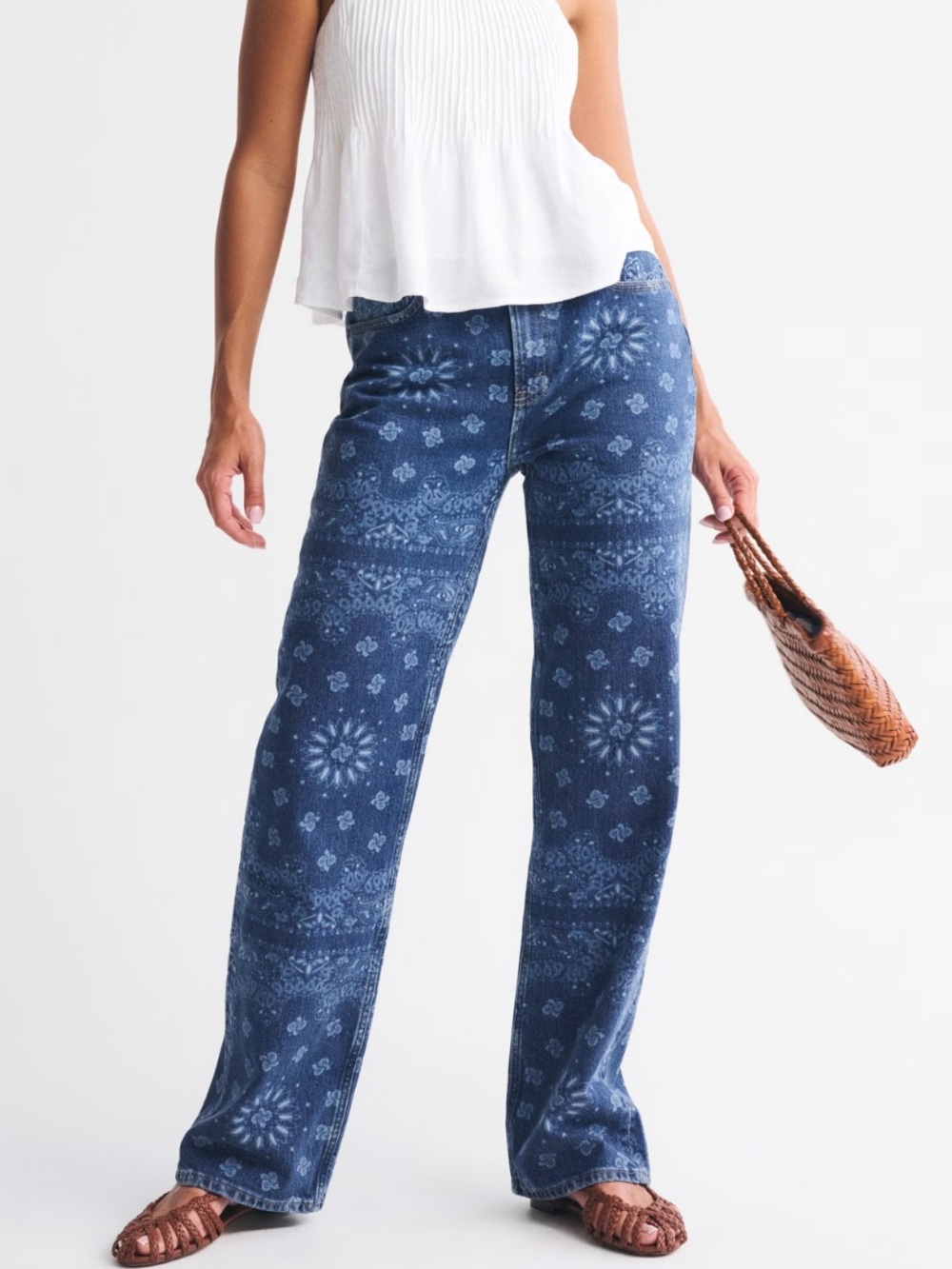 Abercrombie & Fitch Curve Love High Rise 90s Rekaxed Bandana Print Jeans